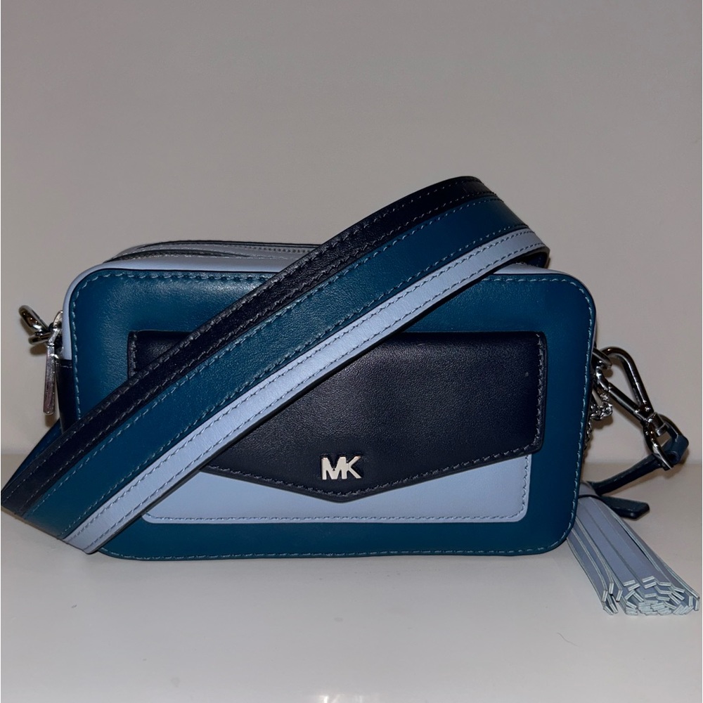 Michael Kors Jet Set Small Tri-Color Leather Camera Bag